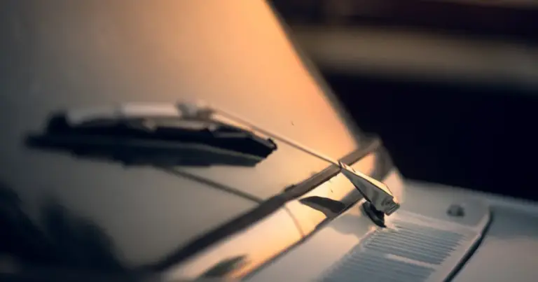 How to Stop Windshield Wipers from Squeaking